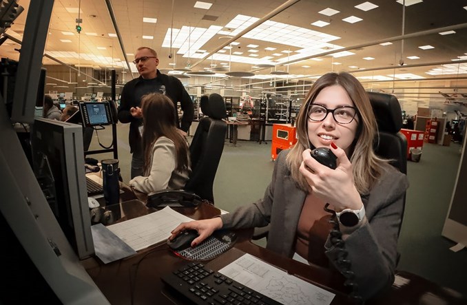 PAŻP: Co czwarta kandydatka do zawodu kontrolera ruchu lotniczego to kobieta  