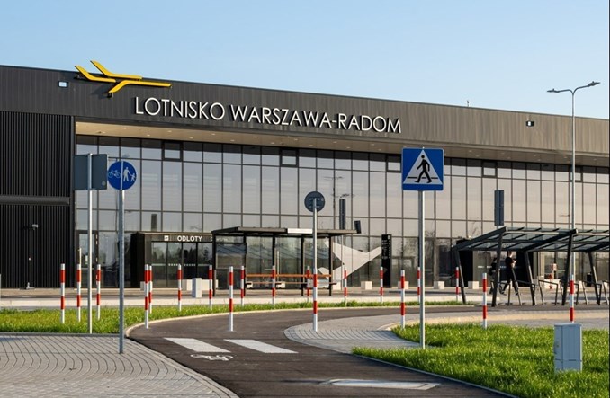 Malepszak (MI): Lotnisko w Radomiu to finansowa katastrofa