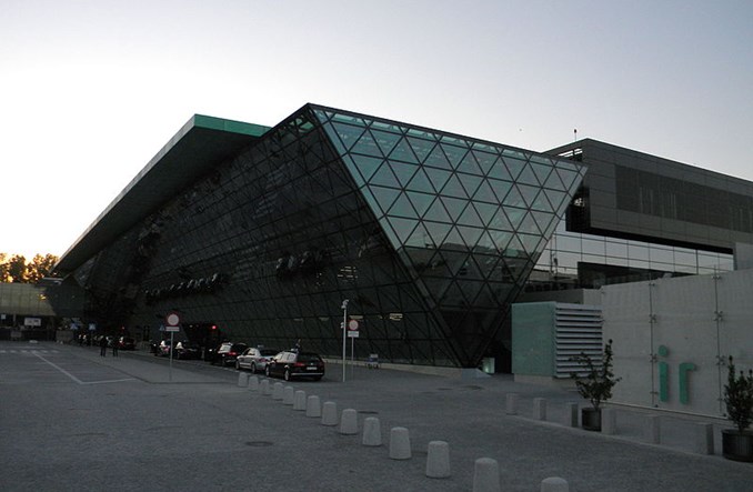 Roszady w Porcie Lotniczym Kraków-Balice. Pamuła złożył rezygnację