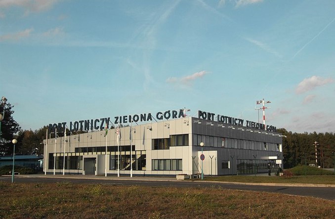 Czy Babimost dzięki LOT-owi odbije się od dna?