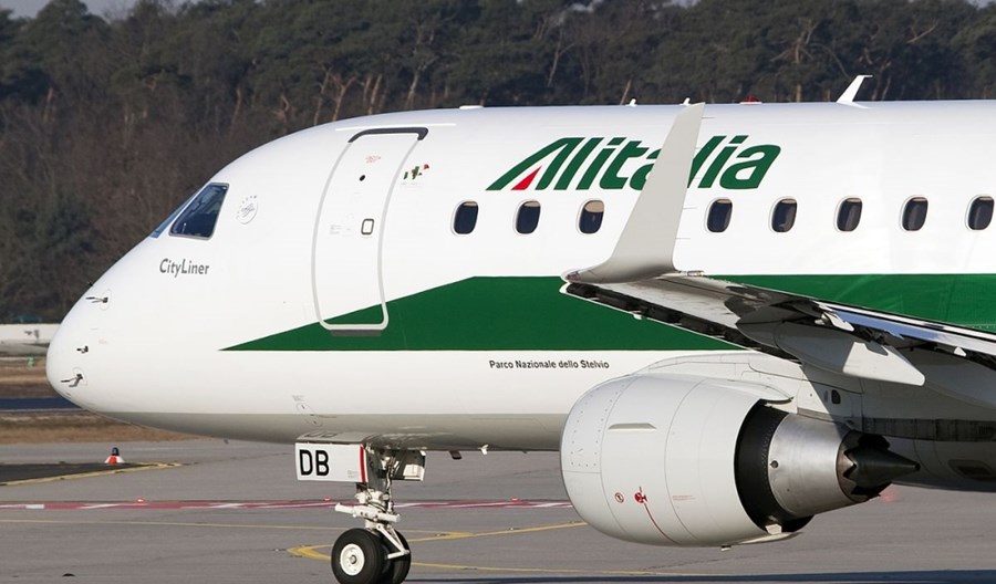 Koronawirus. Alitalia tymczasowo zawiesi operacje ze swojego hubu w Mediolanie Koronawirus. Alitalia tymczasowo zawiesi operacje ze swojego hubu w Mediolanie