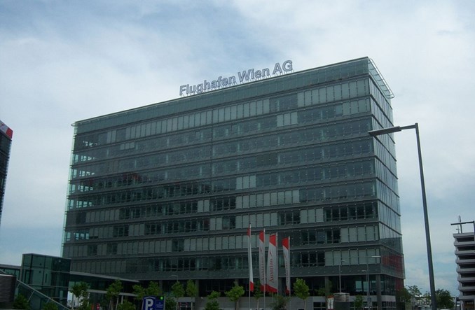 Trzeci pas wiedeńskiego lotniska wygrał z austriackim sądem administracyjnym