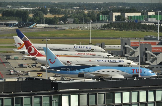 Lotnisko Schiphol pod Amsterdamem przyjmie kolejnych 14 milionów pasażerów