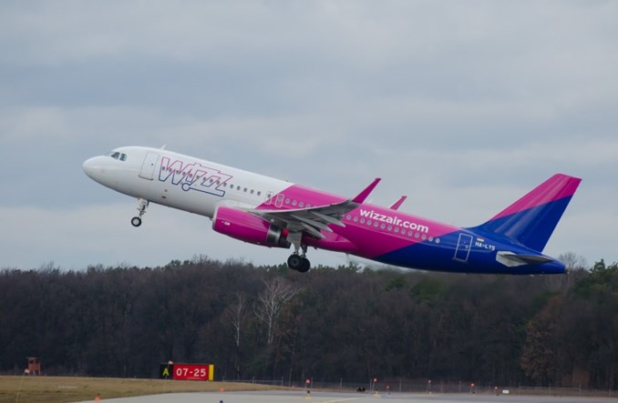 Wizz Air redukuje liczbę połączeń z Warszawy, Katowic, Gdańska i Olsztyna