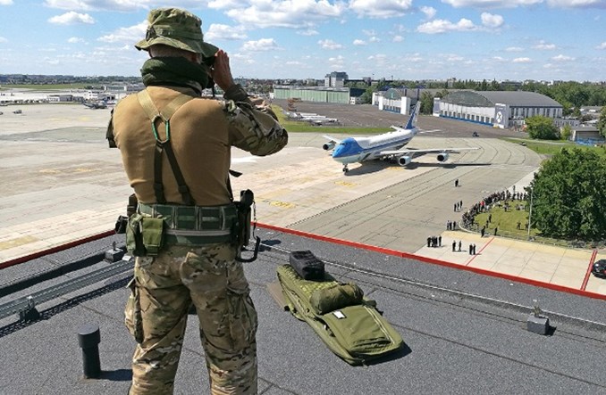 To oni strzegą bezpieczeństwa w rejonie Lotniska Chopina