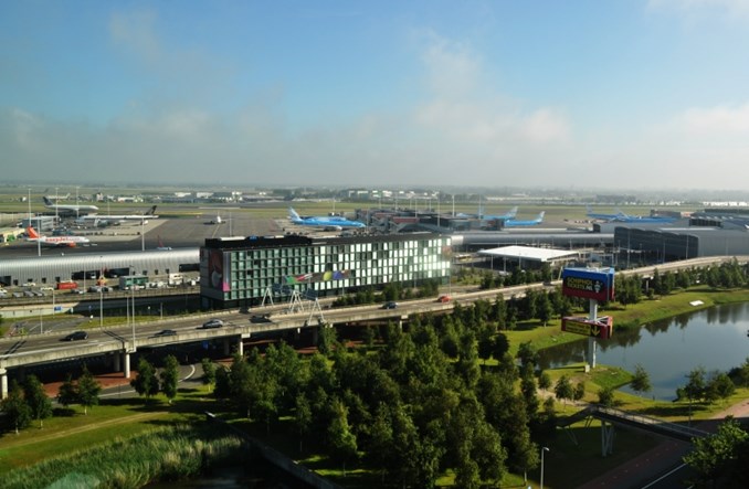 Holenderskie lotniska zasilane wyłącznie energią odnawialną