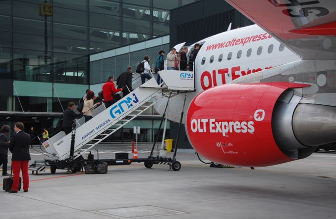 12 lotów dziennie z Warszawy do Gdańska i Wrocławia. OLT chciało zaczarować niebo