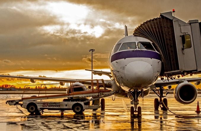 Będzie nowe lotnisko w centrum Polski. PPL sprzeda udziały w Modlinie?