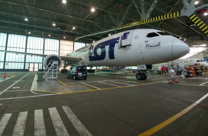 LOTAMS z certyfikatem na obsługę Boeinga 737 MAX