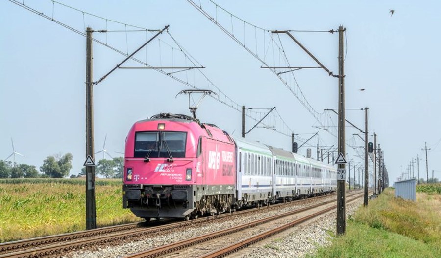 CPK: Bardzo drogie oferty na studium dla KDP Łódź – Wrocław CPK: Bardzo drogie oferty na studium dla KDP Łódź – Wrocław