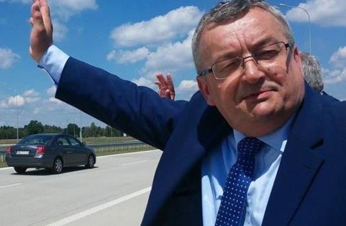 Adamczyk tłumaczy Czarneckiego. Bez ustaleń w sprawie zamknięcia Chopina