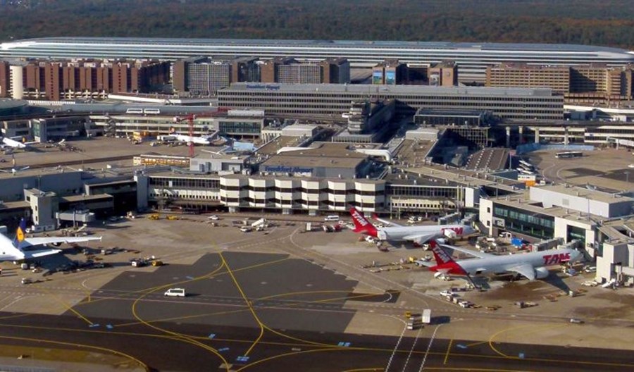 Port lotniczy Frankfurt wdraża krótkoterminowe umowy Port lotniczy Frankfurt wdraża krótkoterminowe umowy