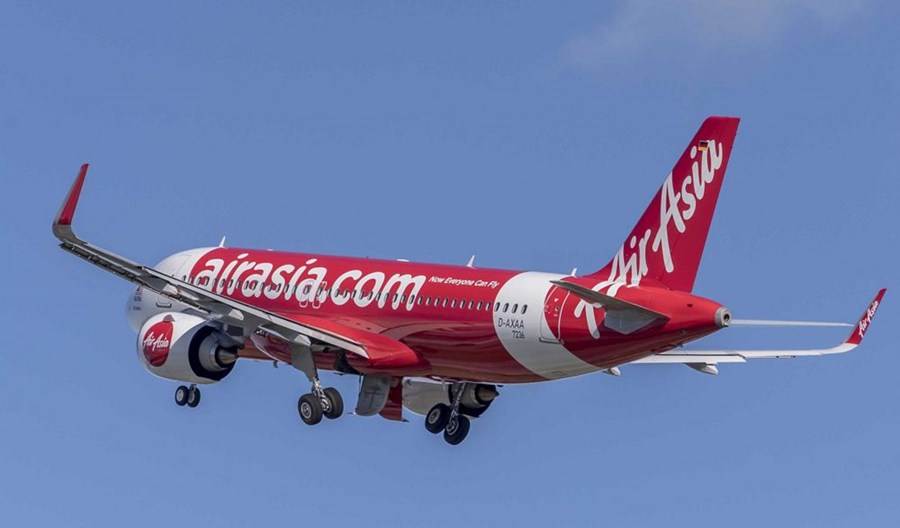 Koronawirus. Airbus wystawia na sprzedaż sześć samolotów wykonanych dla AirAsia Koronawirus. Airbus wystawia na sprzedaż sześć samolotów wykonanych dla AirAsia