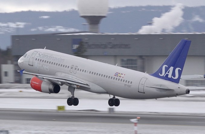 SAS na minusie. Połączenie z Londynem