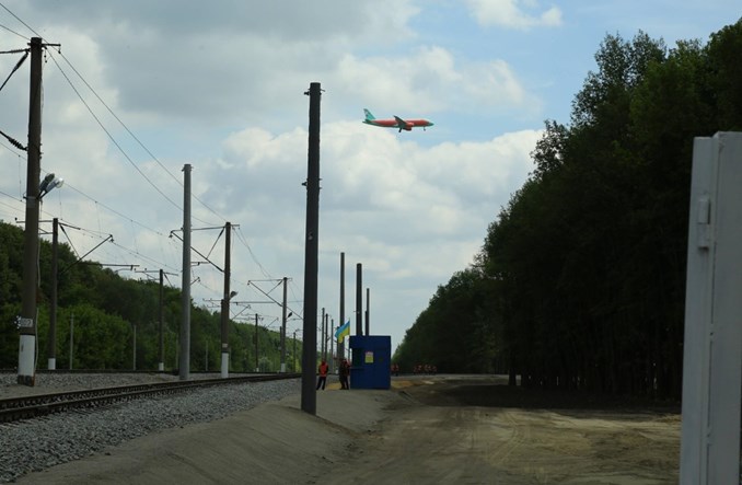 Budowa kolei na kijowskie lotnisko w ekspresowym tempie
