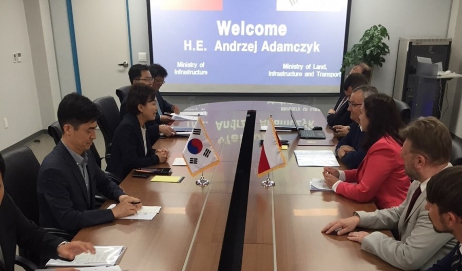 Adamczyk w Korei: LOT zbliża kraje Adamczyk w Korei: LOT zbliża kraje