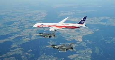 Związkowcy żądają zmiany negocjatora ze strony LOT-u 