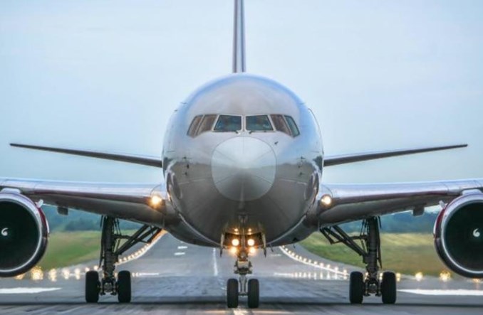 Apel branży lotniczej do premiera bez podpisów LOT-u i Lotniska Chopina