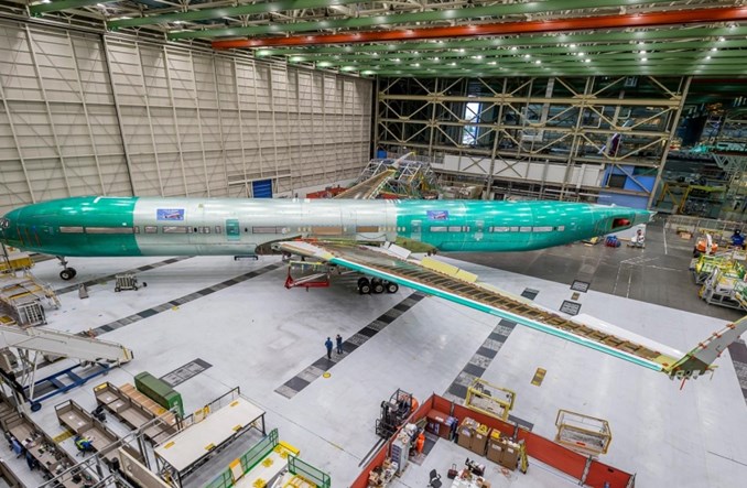 Po incydencie Boeing zawiesza próby ładunkowe 777X
