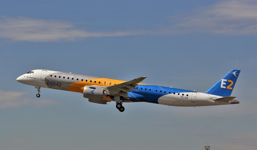 Pierwsze E195-E2 dla europejskich linii Pierwsze E195-E2 dla europejskich linii