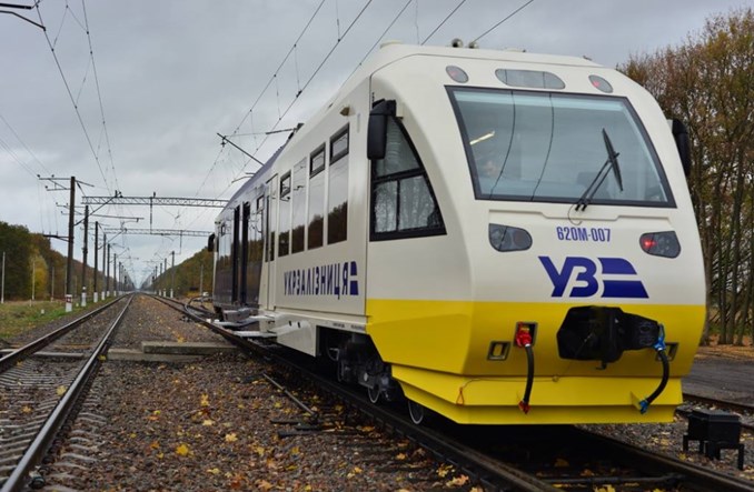Kijów: Pociąg na lotnisko przez 2,5 tyg. przewiózł 30 tys. pasażerów