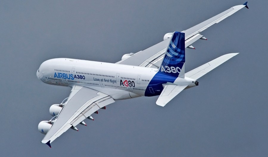 COVID-19: Linie masowo uziemiają A380 w następstwie załamania ruchu lotniczego COVID-19: Linie masowo uziemiają A380 w następstwie załamania ruchu lotniczego
