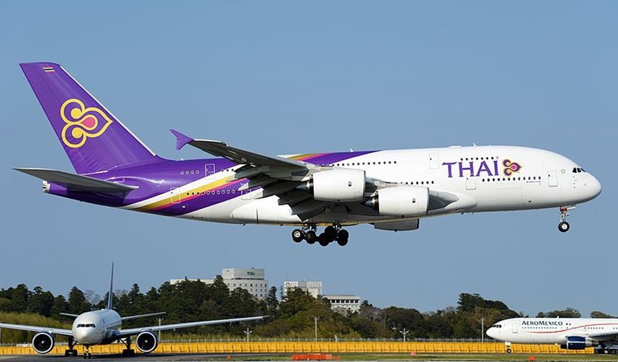 Thai Airways zwolnią połowę pracowników. Rekordowa strata finansowa za 2020 rok Thai Airways zwolnią połowę pracowników. Rekordowa strata finansowa za 2020 rok