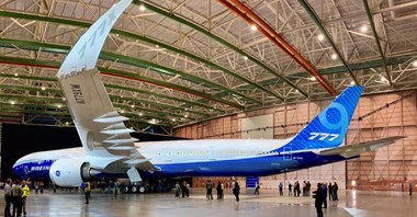 Problemy Boeinga B777X z silnikami. Będą opóźnienia?