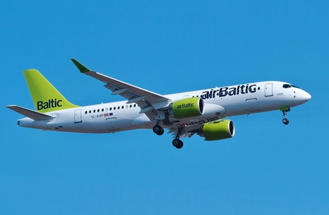 AirBaltic pierwszą linią lotniczą z 5 gwiazdkami za bezpieczeństwo przeciw COVID-19