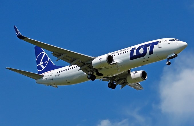 LOT: Ruszyły połączenia międzynarodowe. Czy Polacy chętnie polecą na wakacje?