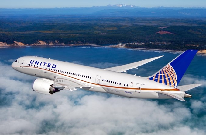 Boeing musi naprawić osiem Dreamlinerów. Dwie usterki w kadłubach