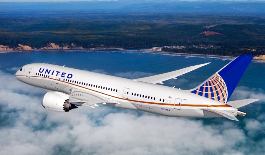 Boeing musi naprawić osiem Dreamlinerów. Dwie usterki w kadłubach Boeing musi naprawić osiem Dreamlinerów. Dwie usterki w kadłubach