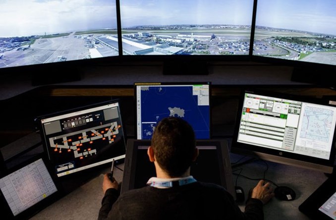 Pierwsze lotnisko na Wyspach Brytyjskich ze zdalną wieżą