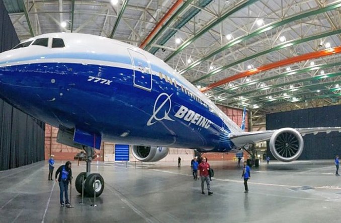 Emirates rozmawia z Boeingiem o rezygnacji z zamówienia na 777X