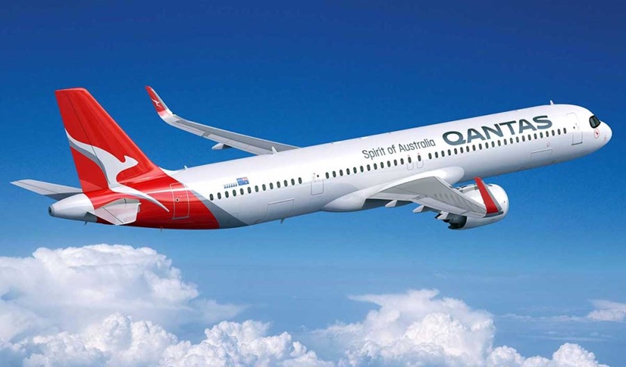 Qantas czekają na szczepionkę i zawieszają na rok loty do USA i Londynu Qantas czekają na szczepionkę i zawieszają na rok loty do USA i Londynu