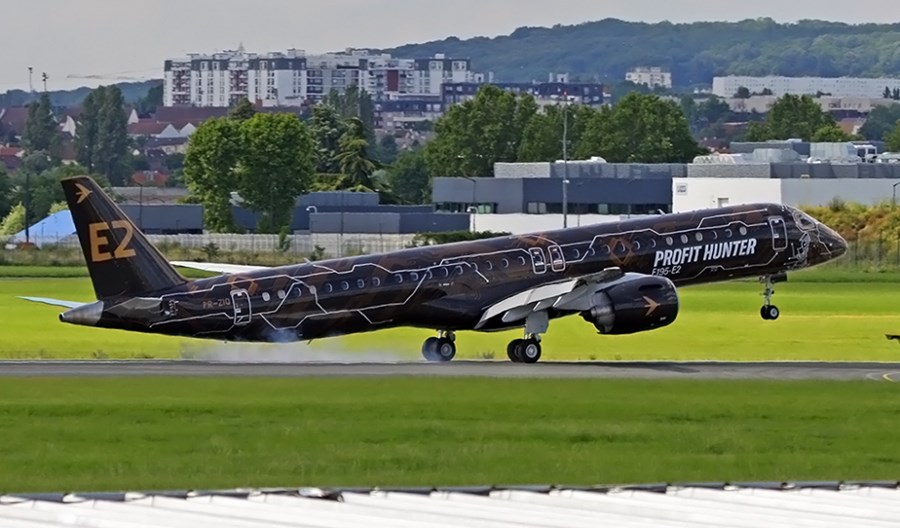 Belavia wyleasinguje embraery E-Jet E2 Belavia wyleasinguje embraery E-Jet E2