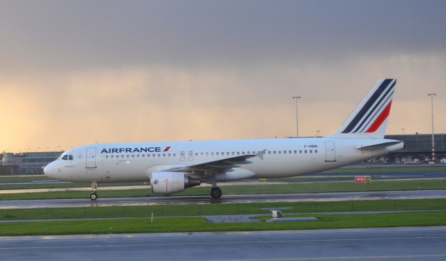 Air France-KLM: Więcej lotów do Chin po interwencji Francji Air France-KLM: Więcej lotów do Chin po interwencji Francji