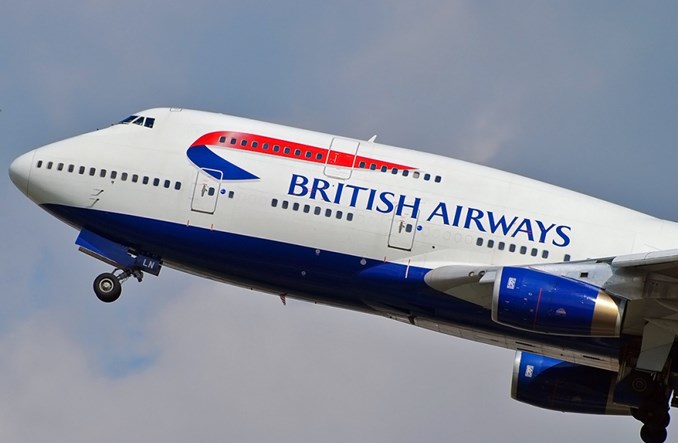 Linie lotnicze emitują tysiące ton CO2 przez oszczędności na paliwie