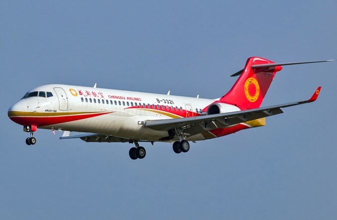 Chiny: Trzej najwięksi przewoźnicy odbierają samoloty COMAC rodzimej produkcji