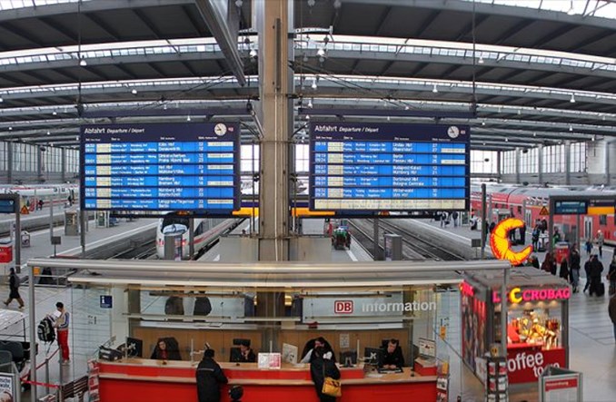 Niemcy: Mały przewoźnik lotniczy uruchomi połączenia kolejowe