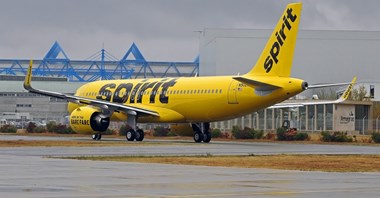 Spirit Airlines w trudnej sytuacji. Zwolnienia pilotów i opóźnienie dostaw nowych A320neo 