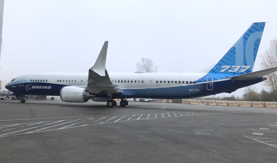 Boeing po raz drugi oferuje dobrowolne odejścia. 160 tys. osób straci pracę Boeing po raz drugi oferuje dobrowolne odejścia. 160 tys. osób straci pracę