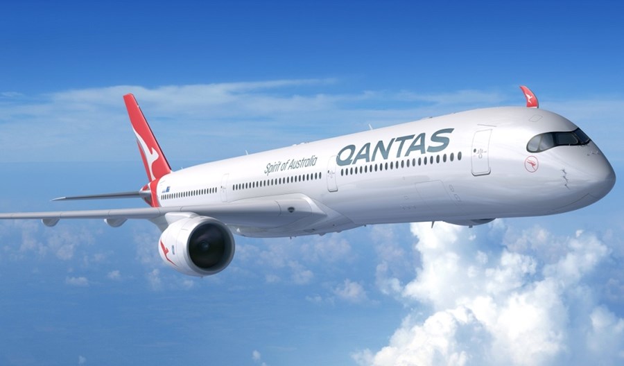 Prezes Qantas: Ryzyko zarażenia nie zniknie. Przetrwamy następne 100 lat