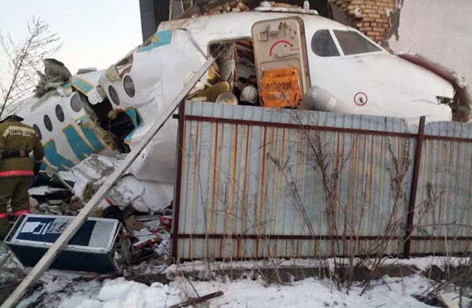 Ałmaty: Fokker F100 linii Bek Air rozbił się po starcie
