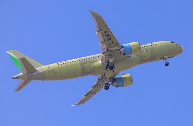 COMAC: Do testów dołączyła szósta maszyna C919