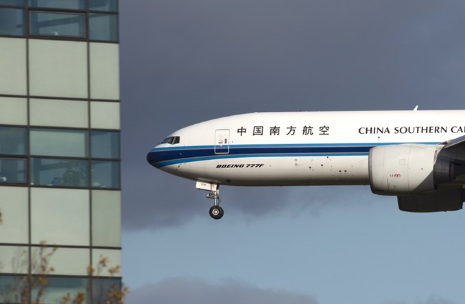 China Southern wzorem innych chińskich przewoźników wyzbywa się działalności cargo