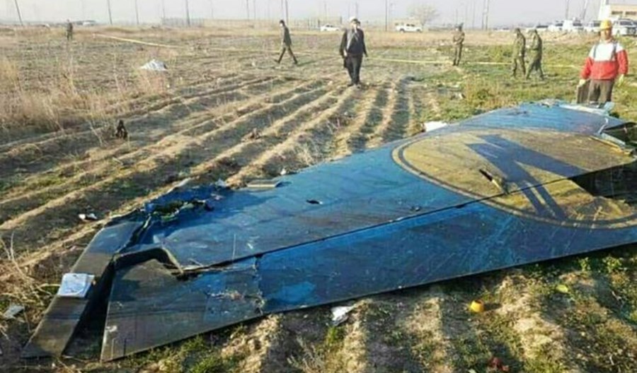Iran: Zestrzelony samolot UIA trafiony dwoma pociskami Iran: Zestrzelony samolot UIA trafiony dwoma pociskami