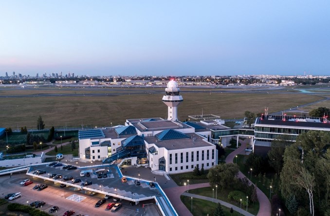 PAŻP już po sporze z kontrolerami. „Lotnisko Chopina jest bezpieczne”