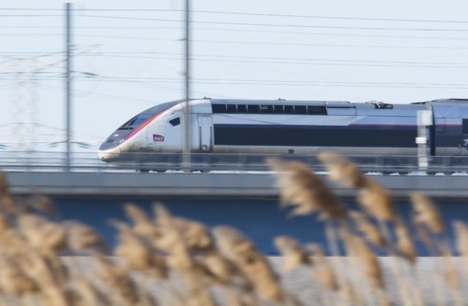 Kolej do CPK: KE wspiera współpracę z francuskim SNCF 