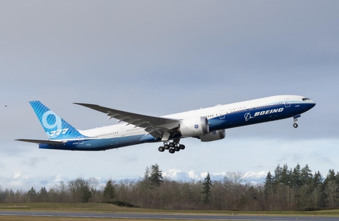 Boeing potwierdził opóźnienia dostaw 777X i koniec produkcji 747